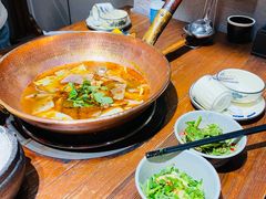 -围炉·云南铜瓢牛肉火锅(桐柏路店)