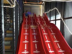 -嗨翻Hi-Fun竞技主题乐园·蹦床亲子生日轰趴(国光1937店)