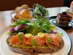 -Common Table · Brunch & Coffee