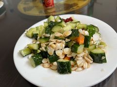 杏仁拌黄瓜-北京龙庆四季香农家饭庄·灶台鱼·碳烤虹鳟鱼(龙庆峡店)