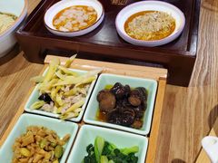 -朱洪元苏式面馆(绿宝广场店)