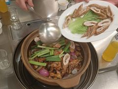 -胡须佬鸡煲四季火锅店(石厦西村直营店)