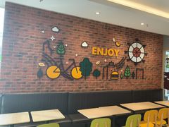 -德克士(华地广场店)