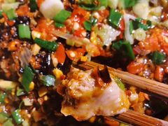 -拈签一笑黄牛肉辣卤串串