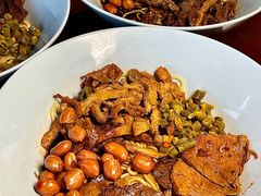 -秤砣砣·湖南粉面馆(青年路店)