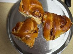 肉桂卷-LANLIZI BAKERY(COSMO店)