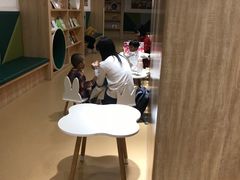 -亲亲袋鼠托育早教·思维专注力·棕熊英语(鼓楼恒力城店)