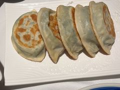 -八府香鸭·啫啫煲(华山路店)