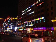 -服务大楼冷面(延大店)