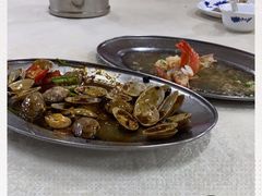 -辉记虾塘海鲜农庄
