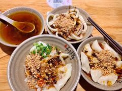 -默记孙抄手(园艺山店)