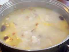 -15年老字号鑫鑫猪肚鸡·椰子鸡海南火锅(兴隆华侨农场店)