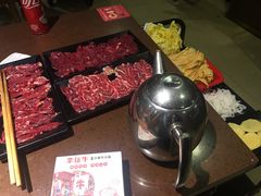 -幸运牛汕头小黄牛牛肉火锅(梅林店)