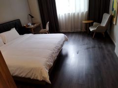 -汉庭优佳(成都一品天下蜀汉路东地铁站店)