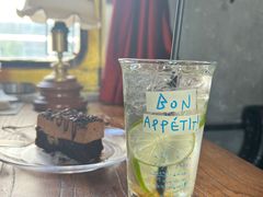 -Cetus coffee鲸鱼座咖啡·拼豆(二仙桥公园店)