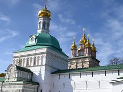 -谢尔盖圣三一大修道院