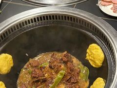 -哈尔滨烧烤·山河村铁锅炖(交大店)