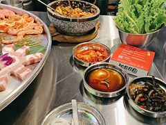 -哈哈碳都·牛肋条无限自助烤肉(宝龙店)