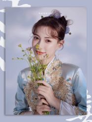 -不晚国际婚纱礼服