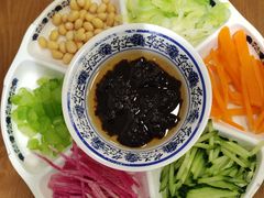 老北京炸酱面-咂摸(南锣鼓巷店)