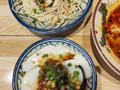 -周师兄大刀腰片火锅(洪崖洞旗舰店)