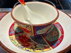 -尚尚仙·酸汤猪手·猪肚鸡火锅(华联万柳购物中心店)