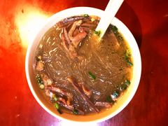 -佬钱湾仔(衣裳街店)