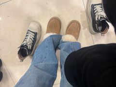 -燕莎奥特莱斯购物中心