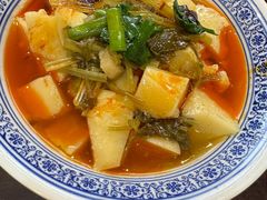 -蓝田九大碗民俗食府(蓝田店)