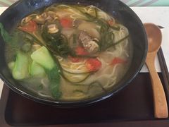 -蒙小妹骨汤饭.米线(新光路店)