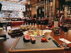 -恰餐厅及酒吧 CHAR Bar & Grill (北京丽都皇冠假日店)