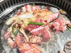 -烤路里·韩国品质自助烤肉(石路天虹4号店)
