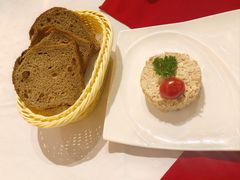 -金色时光俄式西餐厅(中央大街店)