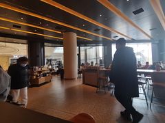 -星巴克臻选(上海合生汇1F店)