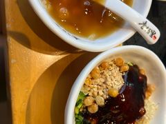 -香佰里鲜货火锅(井研店)