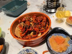 -金马门国际美食百汇(珞喻路店)