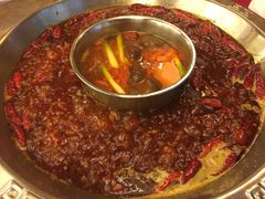 -山城年华老火锅(玉林店)