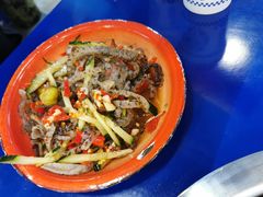 -马路边边串串香(苗栗路店)