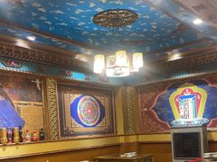 -金鼎雪山牦牛杂火锅(理县总店)