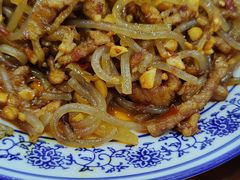 泡菜苕粉肉丝-椒香川流不息川菜馆(二七北路店)