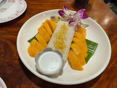 -Dang restaurant (patong phuket)
