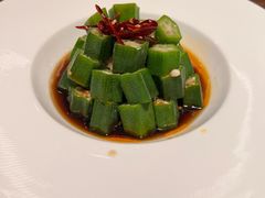 -港丽餐厅(正大店)