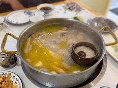 -朴小妹人参鸡汤火锅(长白山万达店)