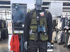 -迪卡侬(大英山店)