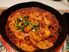 -云海肴·汽锅鸡·云南菜(天山百盛优客店)