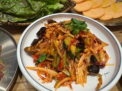 -青瓦餐厅·生鱼片·韩园烤肉(西塔店)