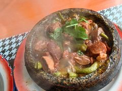 -石锅坛肉(广场店)