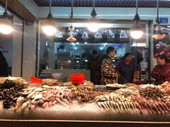 -谊荣海鲜大牌档(石湖店)
