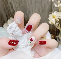 -兔猫ToMoreNails美甲美睫