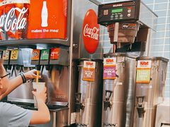 -The Habit Burger Grill 哈比特汉堡(世博店)
